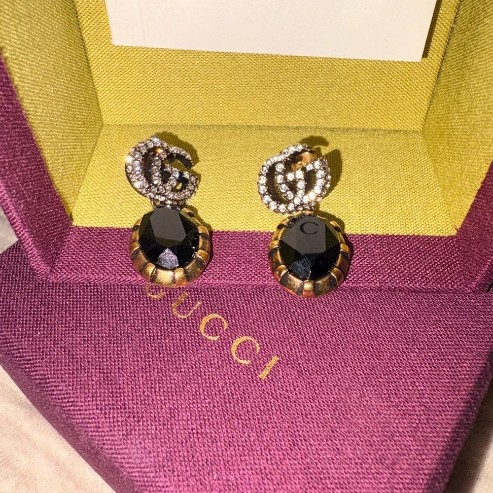 Gucci Black Crystal Knot Drop Earrings - Picture 3 of 6